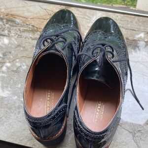 Elegant Black Patent Leather Platform Shoes